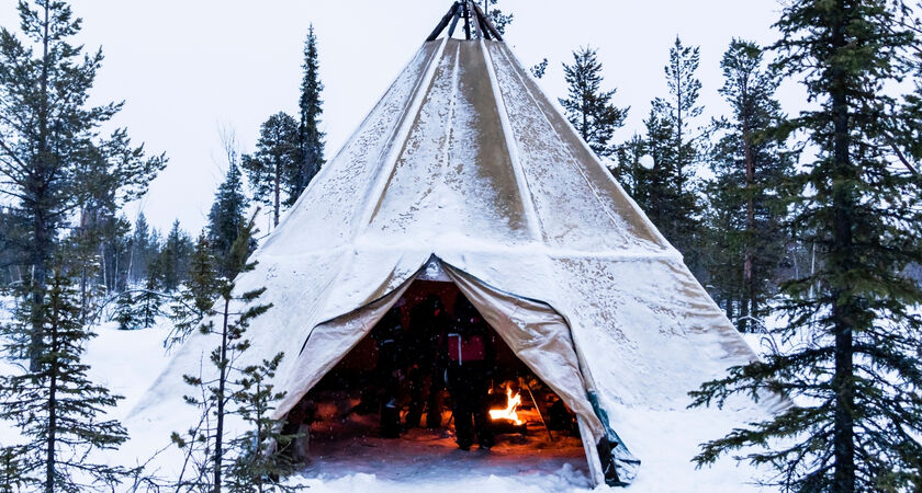 İzmir Çıkışlı Sömestr ve Sevgililer Gününe Özel Lapland Kuzey Işıkları Turu (Tüm Turlar Dahil - 3 Gece)