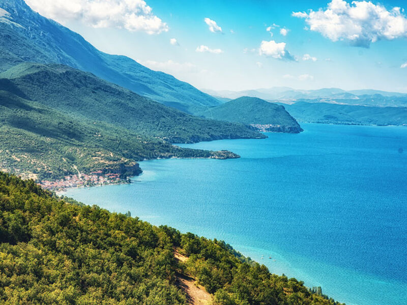 Vizesiz İzmir Hareketli Uçaklı Balkan Masalı Turu (Ekstra Turlar Dahil) 7 Gece Belgrad Gidiş Dönüş 5 Ülke